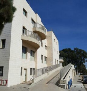 משכנות זהב – בית אבות בחדרה - תמונה 1