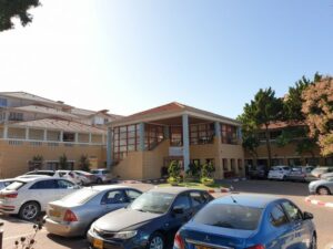 בית הורים עירוני שלום כספי – דיור מוגן בהרצליה - תמונה 1