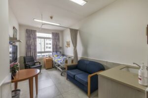 יקירי תל אביב – המחלקה הסיעודית - תמונה 2